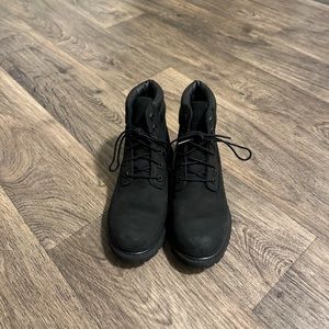 Women’s Suede Black Timberland Boots size 7